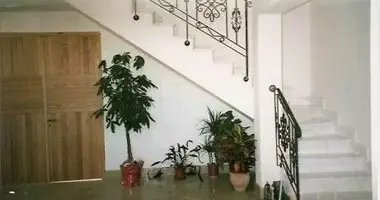 Maison 5 chambres dans Klirou, Chypre