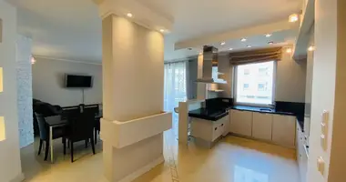 Propiedad comercial 120 m² en Varsovia, Polonia