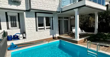 Villa 4 zimmer in Alanya, Türkei
