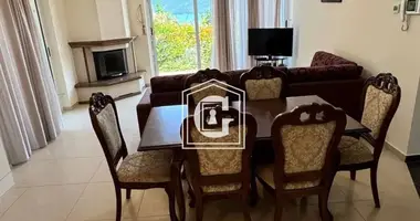 Mieszkanie 4 pokoi w Herceg Novi, Czarnogóra
