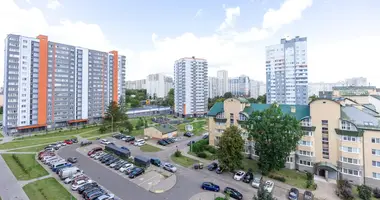 Квартира 3 комнаты в Минск, Беларусь