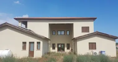 Haus 5 Schlafzimmer in Nisou, Zypern