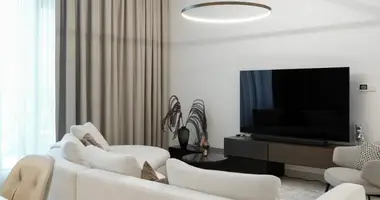 Mieszkanie 3 pokoi w Dubaj, Emiraty Arabskie