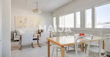 Apartamento 2 habitaciones en Helsinki sub region, Finlandia