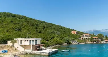 Casa 4 habitaciones en Luštica Bay Golf Course, Montenegro