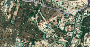 Участок земли в Агиос Тихонас, Кипр