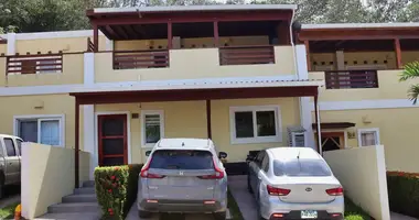 Кондо в Coxen Hole, Гондурас