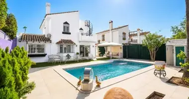 Casa 4 habitaciones en Estepona, Španjolska