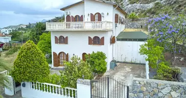 Villa 5 habitaciones en Karavas, Chipre del Norte