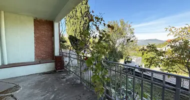 Casa 2 habitaciones en Lustica, Montenegro