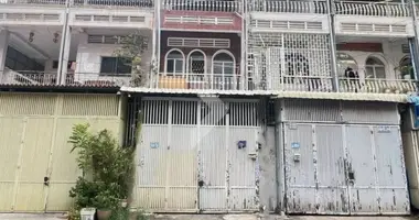 6 bedroom villa in Sangkat Boeng Keng Kang Ti Bei, Cambodia