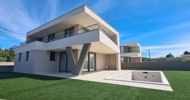 Villa 4 chambres dans Malinska, Croatie