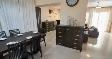 Maison 3 chambres dans Péyia, Chypre