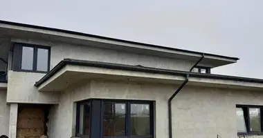 Casa en Komorniki, Polonia