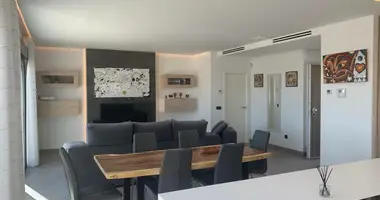 Villa 4 bedrooms in Polop, Spain