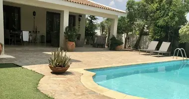 Haus 5 Schlafzimmer in Strovolos, Zypern