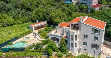 Maison 9 chambres dans Tivat, Monténégro