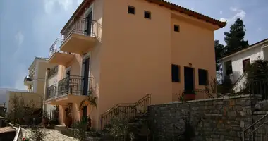 Casa de campo 6 habitaciones en Delphi Municipality, Grecia
