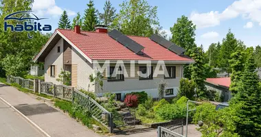 Дом в Helsinki sub region, Финляндия