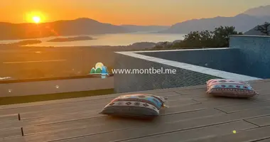 Villa en Kavac, Montenegro