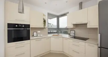 Wohnung 2 zimmer in Warschau, Polen