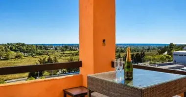 Apartamento 2 habitaciones en Estepona, Španjolska