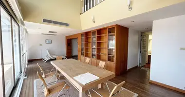 Condo 3 bedrooms in Pattaya City, Thailand