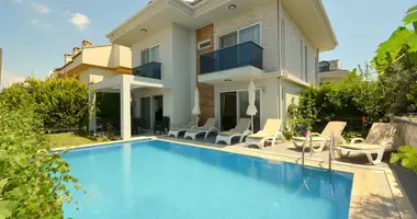 Villa 4 chambres dans Fethiye, Turquie
