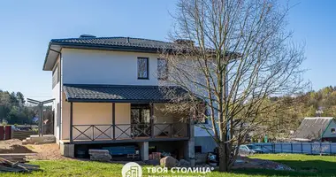 5 room house in Papiarnianski sielski Saviet, Belarus
