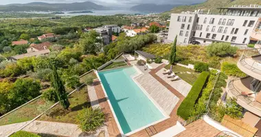 Apartamento 3 habitaciones en Kotor, Montenegro