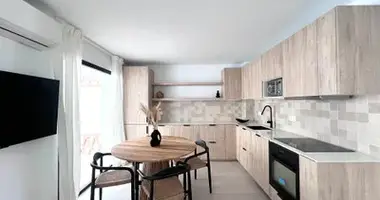 Apartamento 3 habitaciones en San Pedro Alcantara, Španjolska