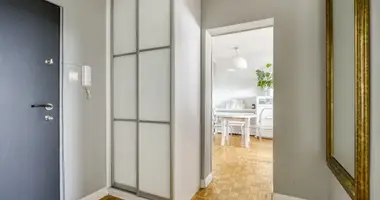 Wohnung 2 zimmer in Warschau, Polen