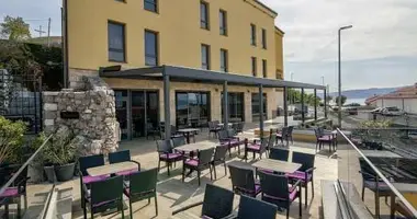 Hotel 1 000 m² in Opcina Karlobag, Croatia