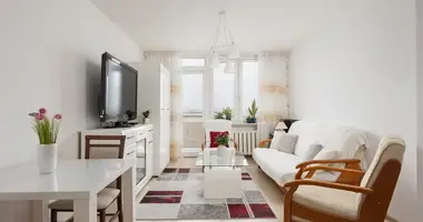 Mieszkanie 2 pokoi w Warszawa, Polska