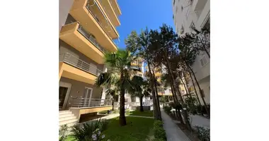 Mieszkanie 3 pokoi w Golem, Albania