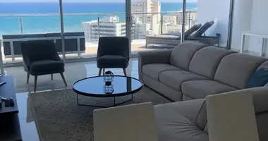Apartamento 3 habitaciones en Larnaca, Chipre