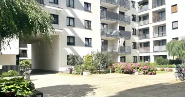 Wohnung 3 zimmer in Warschau, Polen