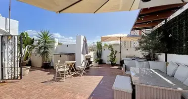 5 bedroom house in Malaga, Spain