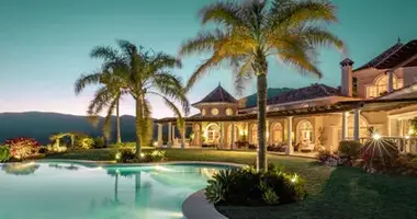 4 bedroom house in Benahavis, Spain