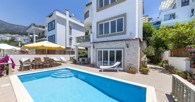 Villa 4 chambres dans Kas, Turquie