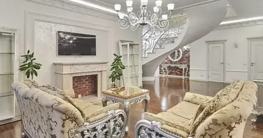 Wohnung 4 Schlafzimmer in Moskau, Russland