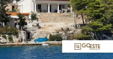 Maison 4 chambres dans Opcina Dezanovac, Croatie