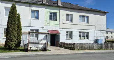 2 room apartment in Skirmantava, Belarus