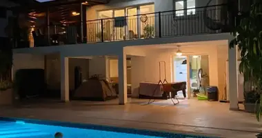 Haus 4 Schlafzimmer in Germasogeia, Zypern