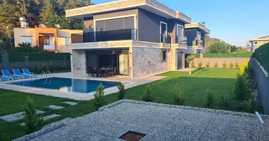 5 bedroom apartment in Kemer Mezarligi, Turkey