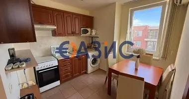 Квартира 3 комнаты в Несебр, Болгария