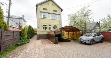 Casa en Kalodziscanski sielski Saviet, Belarús