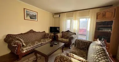 Haus 5 Schlafzimmer in Tivat, Montenegro