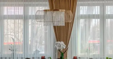 Appartement 4 chambres dans Varsovie, Pologne