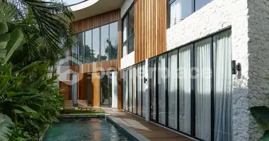 Villa 5 bedrooms in Tibubeneng, Indonesia
